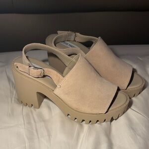 Steve Madden Women's Tan Platform Mules